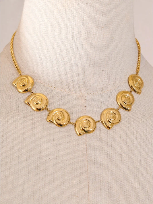 Ocean style metal shell chain necklace - product image