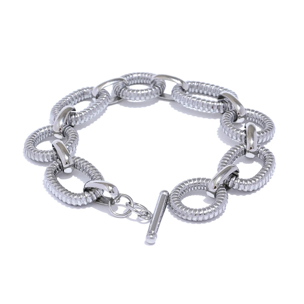 Oval chain toggle clasp unisex statement bracelet - product image