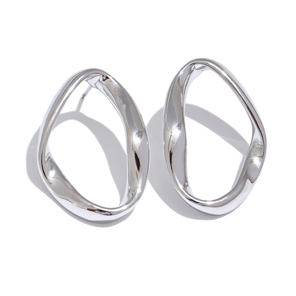 Oval hollow minimalist charm stud earrings - product image