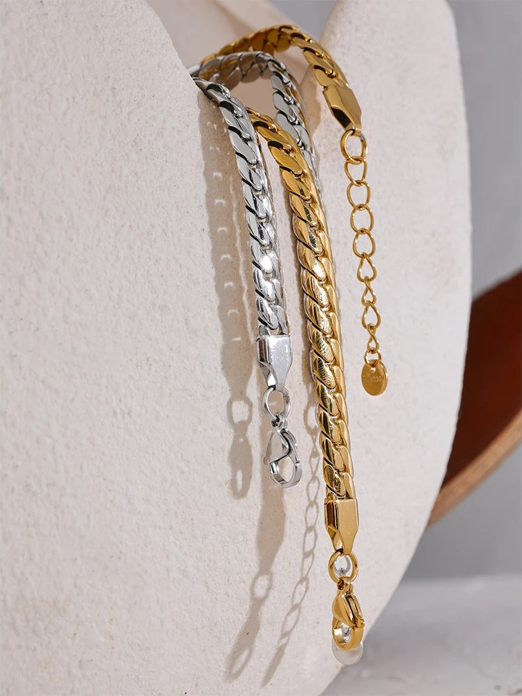 Polished delicate snake chain bracelet - product image