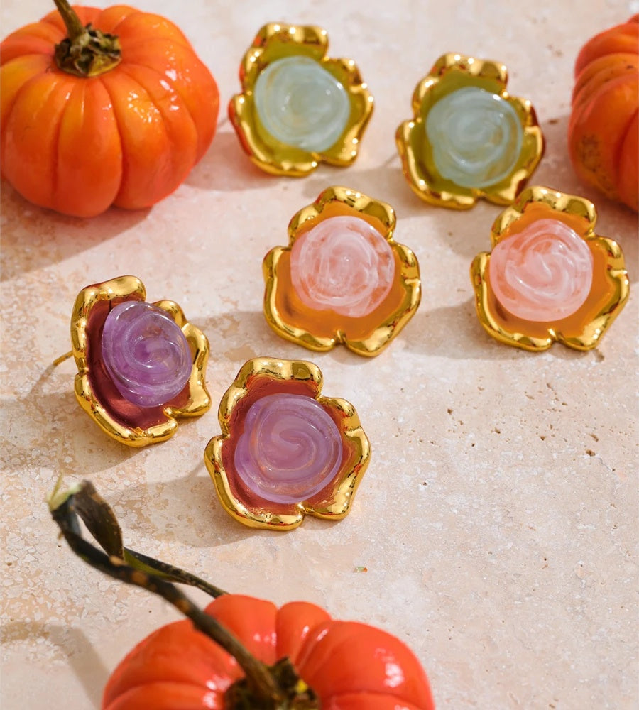 Resin acrylic flower colorful stud earrings - product image