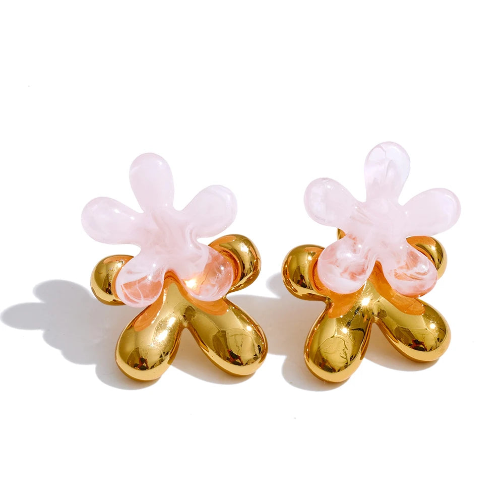 Resin acrylic flower sweet color stud earrings - product image
