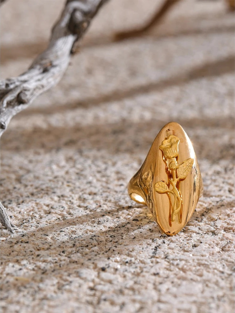 Rose flower smooth cast fashion ring - product image