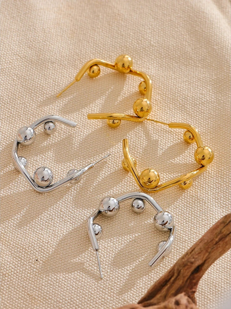 Round beads c-shape huggie hoop earrings - product image