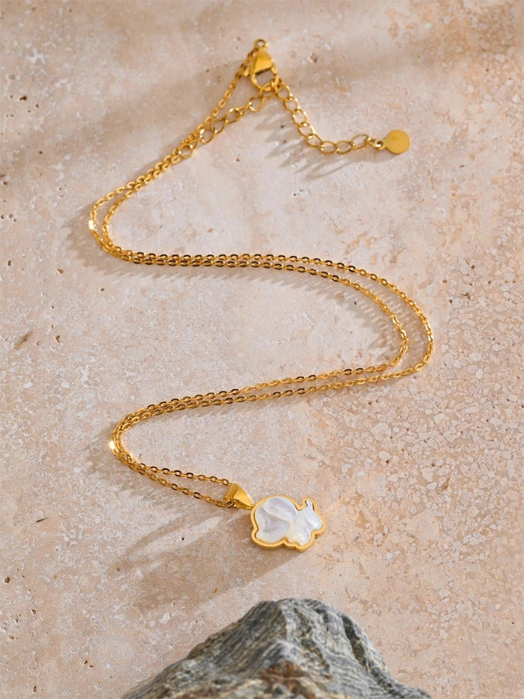 Shell puppy dog pendant necklace women's trendy - product image