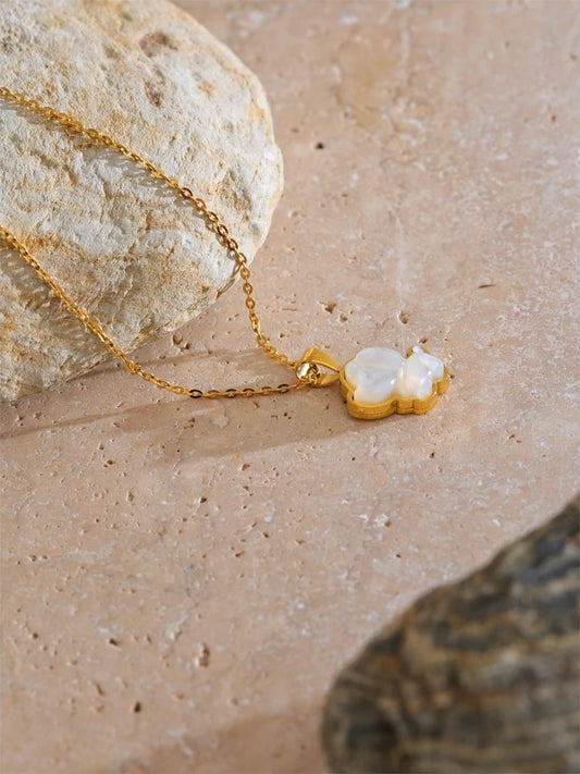 Shell puppy dog pendant necklace women's trendy - product image