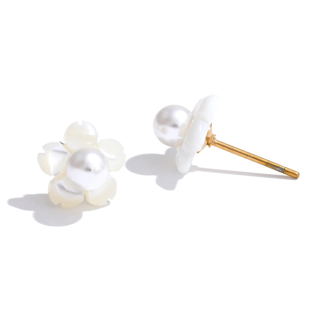Shell simulated pearls flower stud earrings - product image