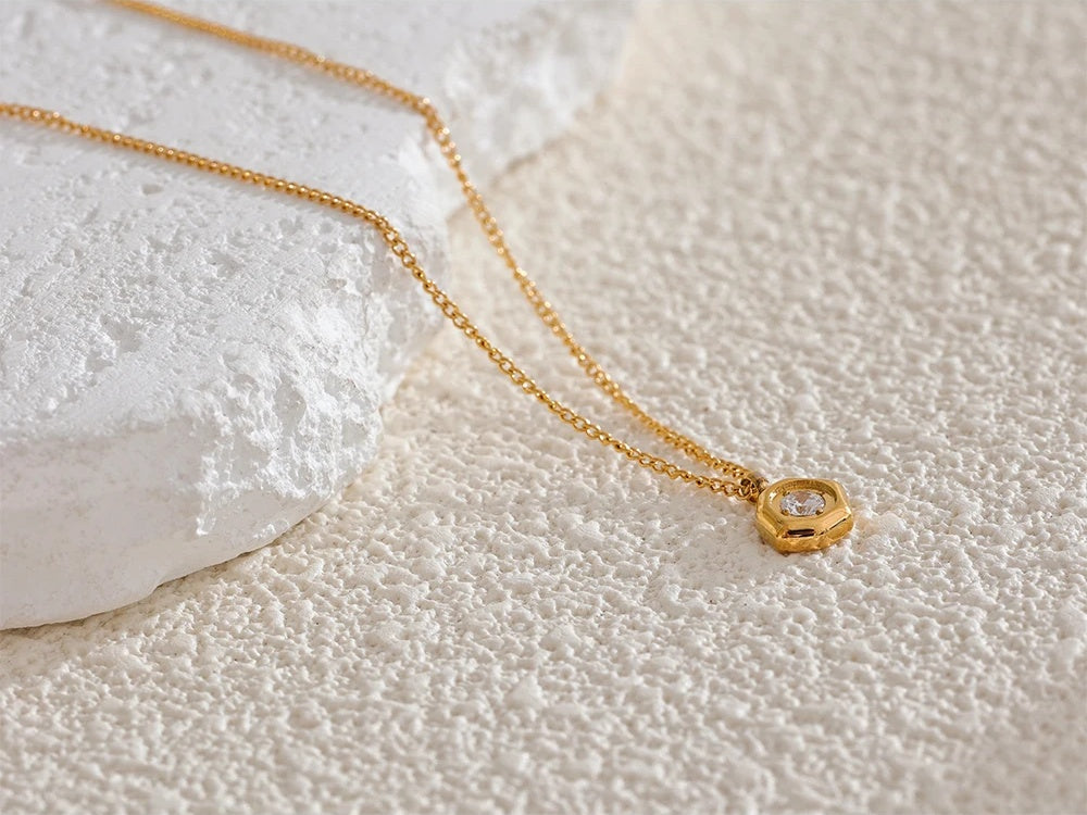 Small minimalist pendant necklace chic 316l steel - product image
