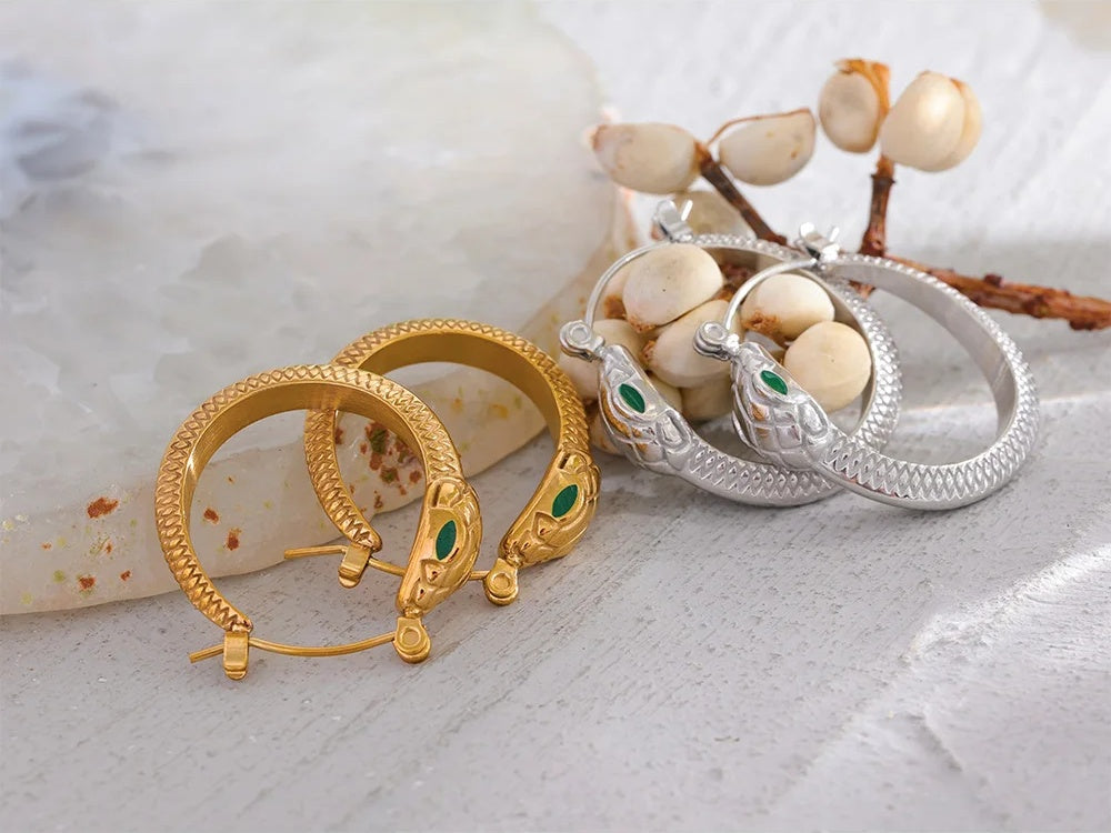Snake pattern hoop earrings gold color - product image