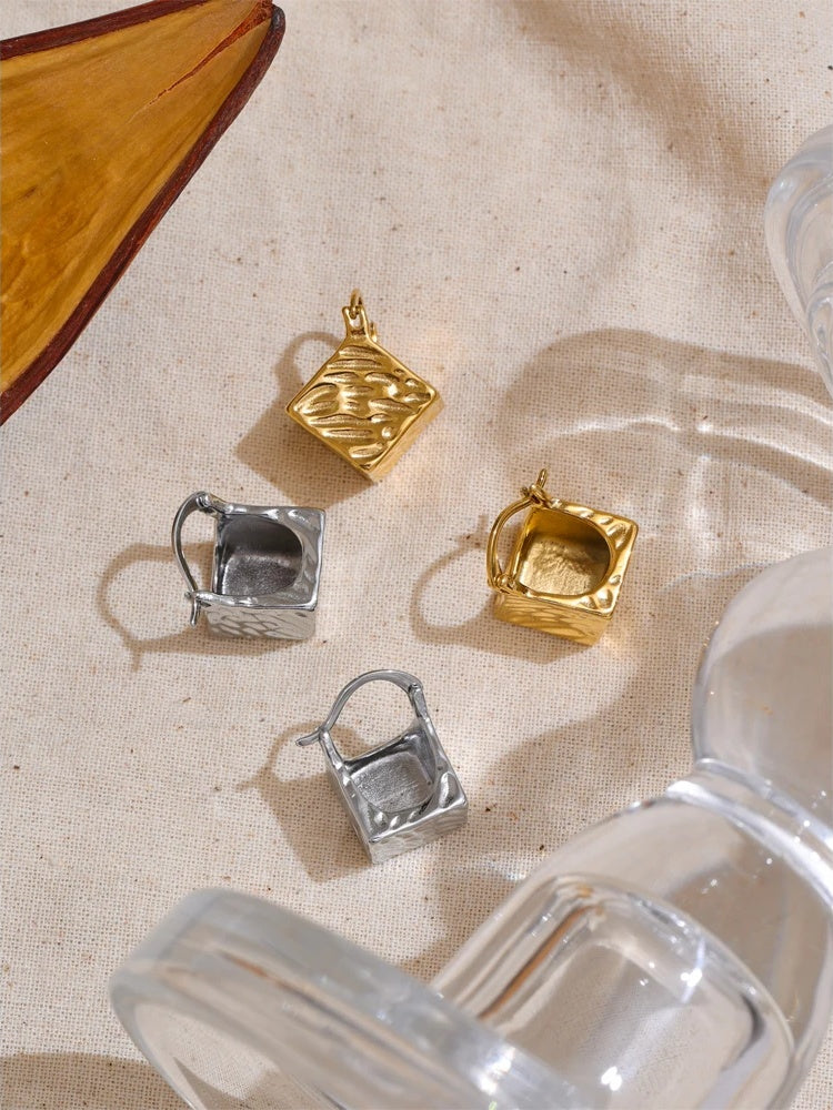 Square hollow cast distinctive stylish hoop earrings - product image