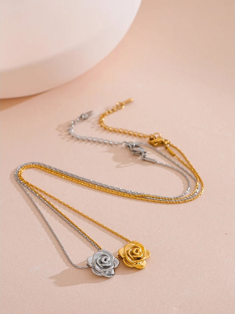 Stereoscopic flower plant pendant necklace - product image