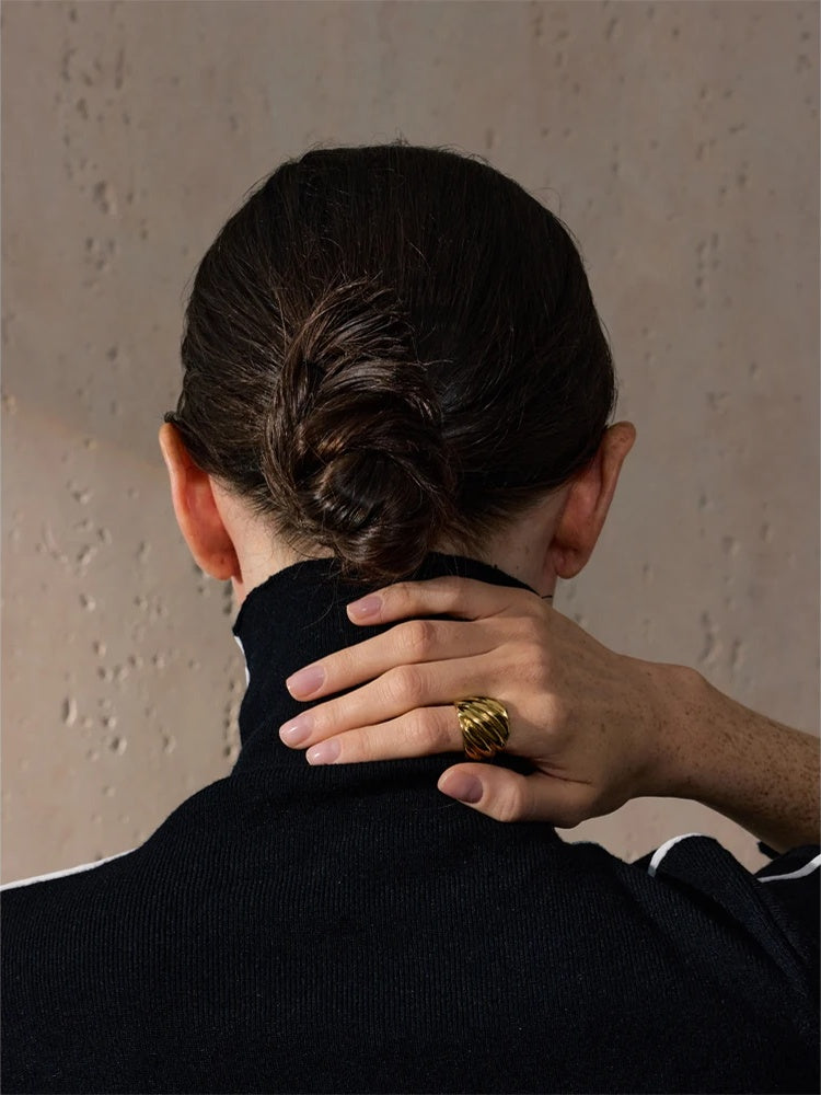 Striped abstract wide charm texture ring - product image