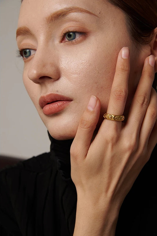 Sun star moon celestial pattern ring - product image