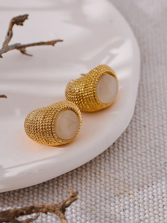 Vintage cat eye stone c shape minimalist earrings - product image