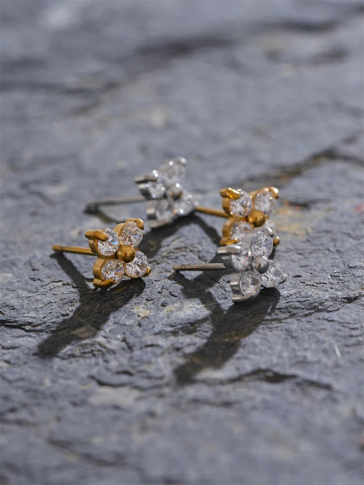 Waterproof shiny cubic zirconia flower sweet stud earrings - product image