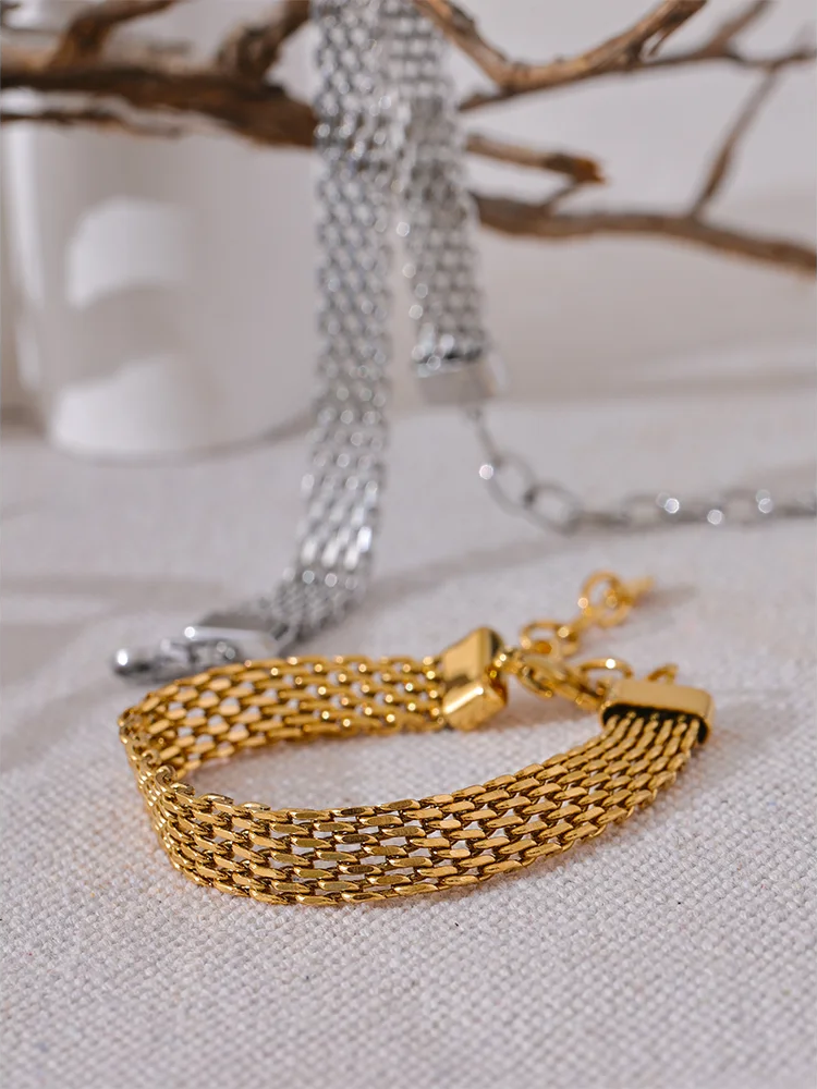 Wide cuban chain charm bracelet unisex - product image