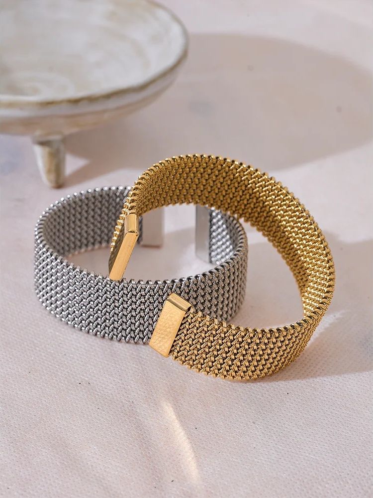 Wide open metal statement bracelet bangle - product image