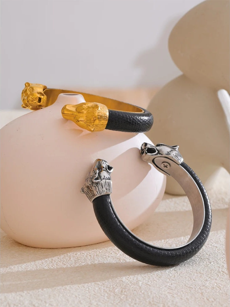 Wide wolf personality stainless steel cuff bracelet - product image