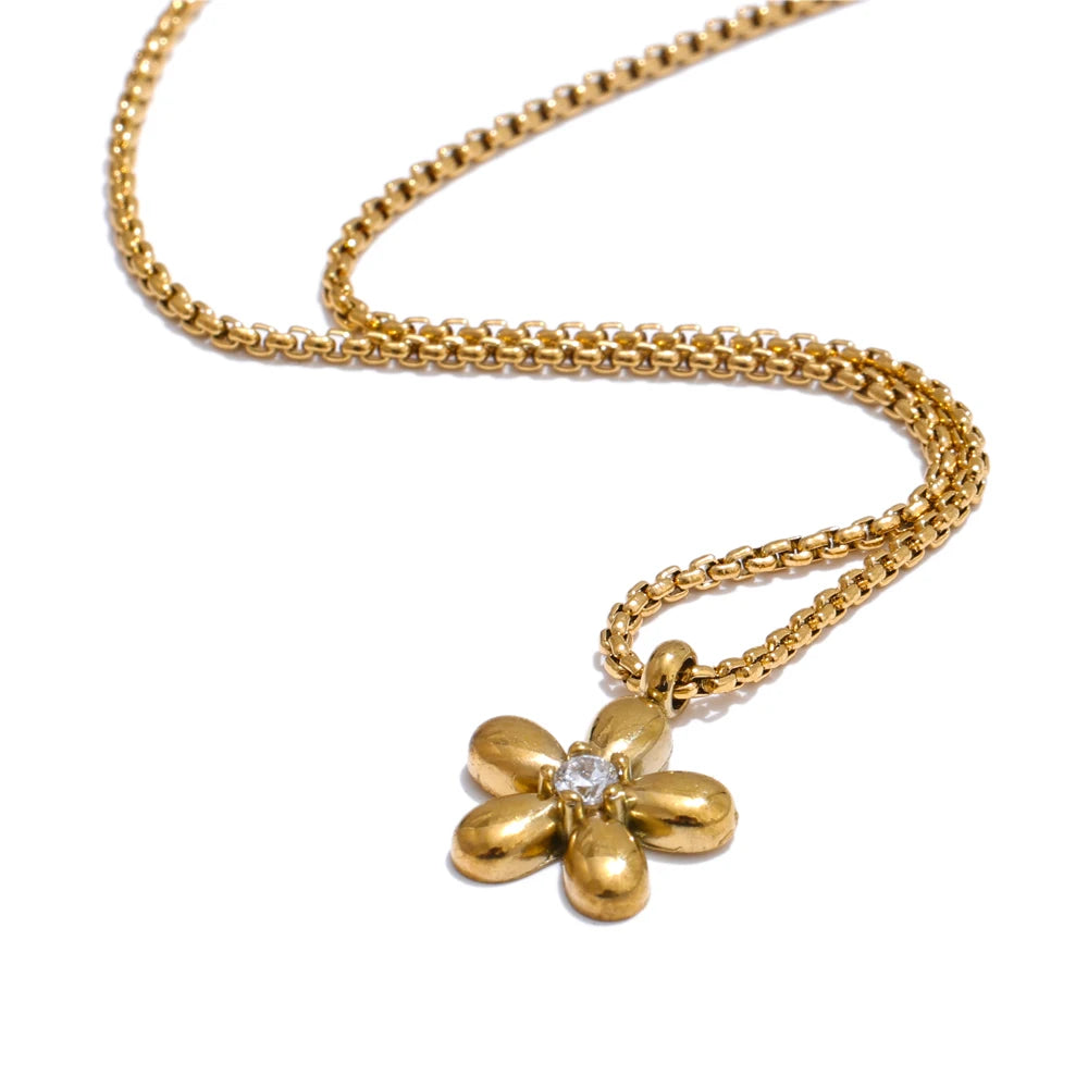 Zirconia flower pendant necklace bracelet earrings set - product image