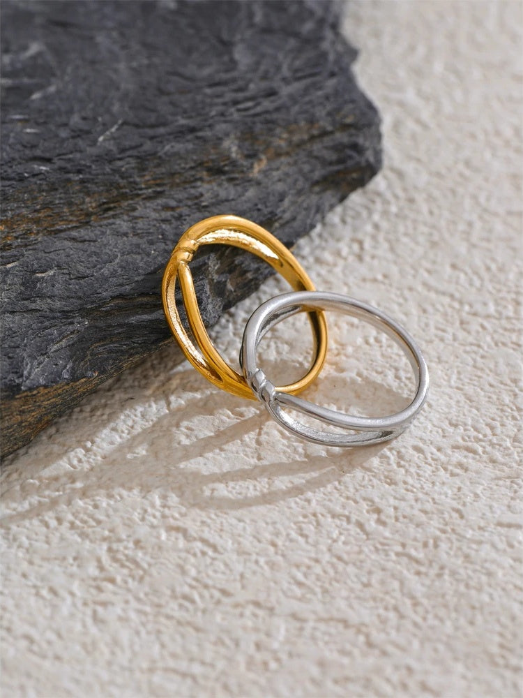 Abstract thin twist metal ring - product image