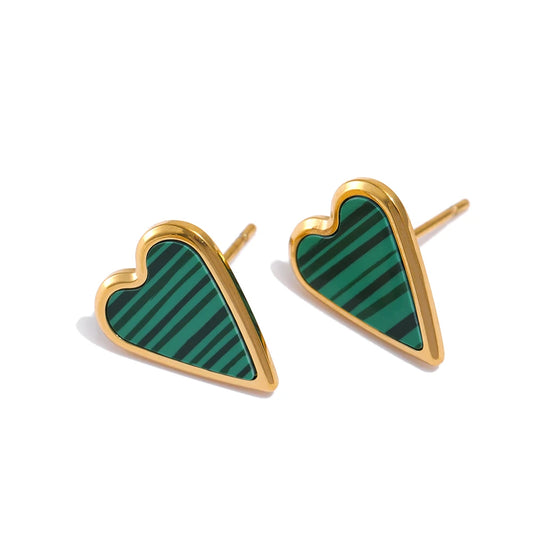 Acrylic shell heart minimalist stud earrings - product image