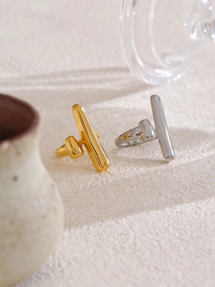 Adjustable contemporary chic double layer finger ring - product image