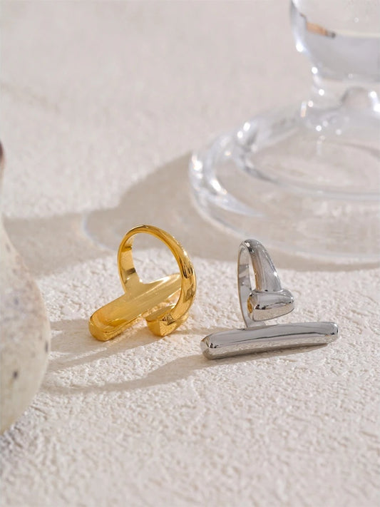 Adjustable contemporary chic double layer finger ring - product image