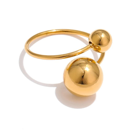 Adjustable modern trendy statement ring - product image