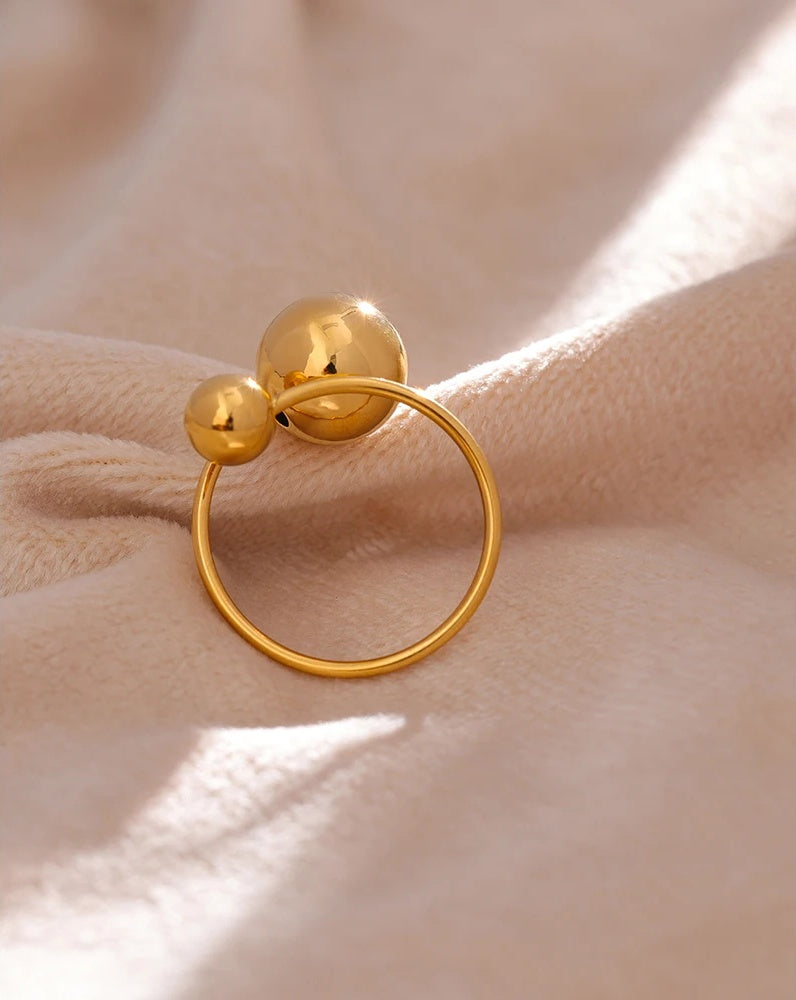Adjustable modern trendy statement ring - product image