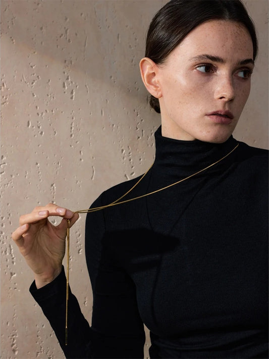 Adjustable smooth minimalist collar necklace - product image