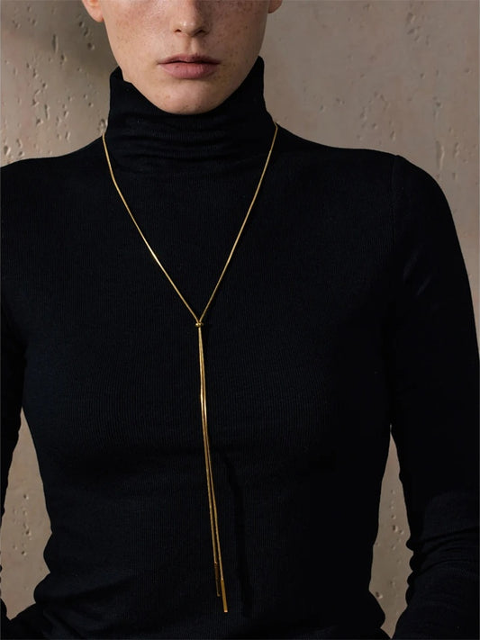 Adjustable smooth minimalist collar necklace - product image