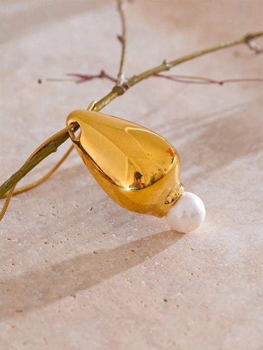 Artificial pearl snake shape necklace - product image