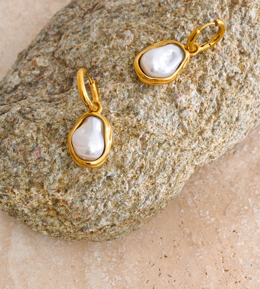 Baroque imitation pearls drop dangle earrings - product image
