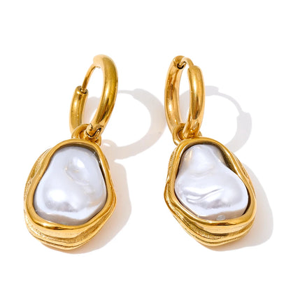 Baroque imitation pearls drop dangle earrings - product image