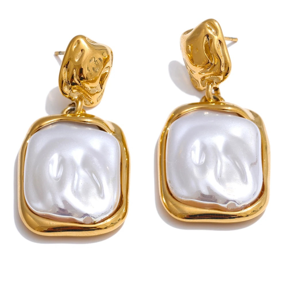 Baroque imitation pearls square drop earrings - product image