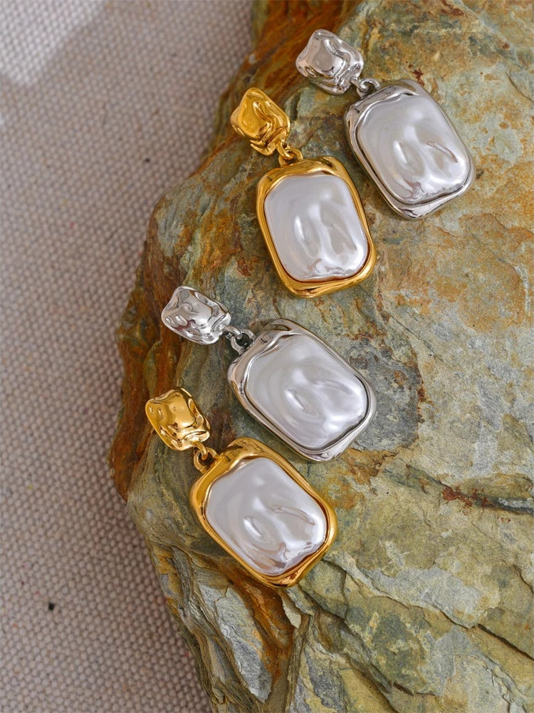 Baroque imitation pearls square drop earrings - product image