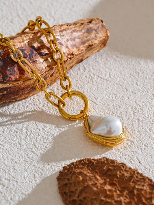 Baroque simulated pearl golden pendant necklace - product image