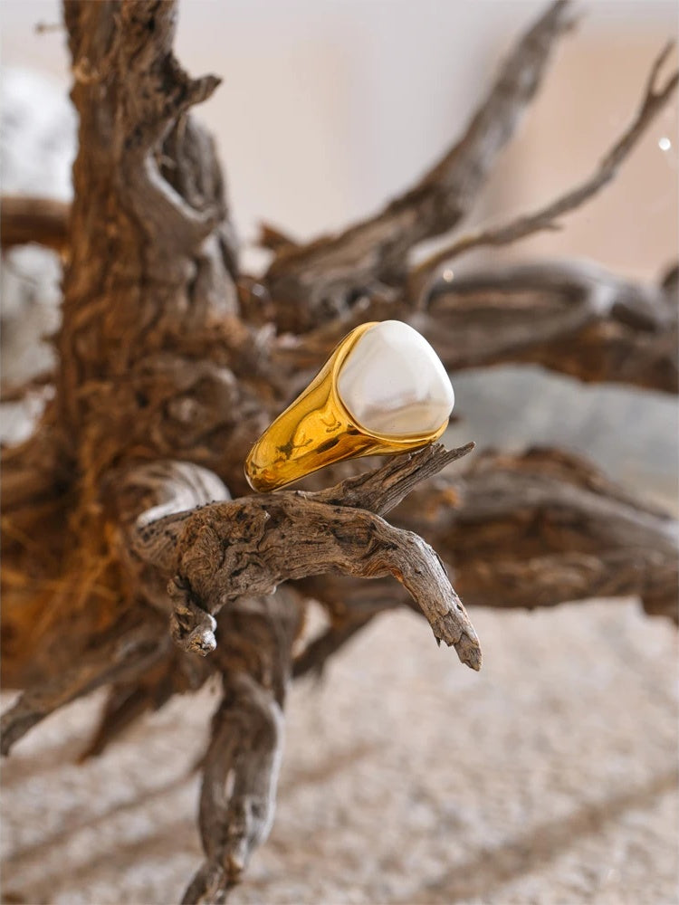 Baroque simulated pearl modern finger ring - product image