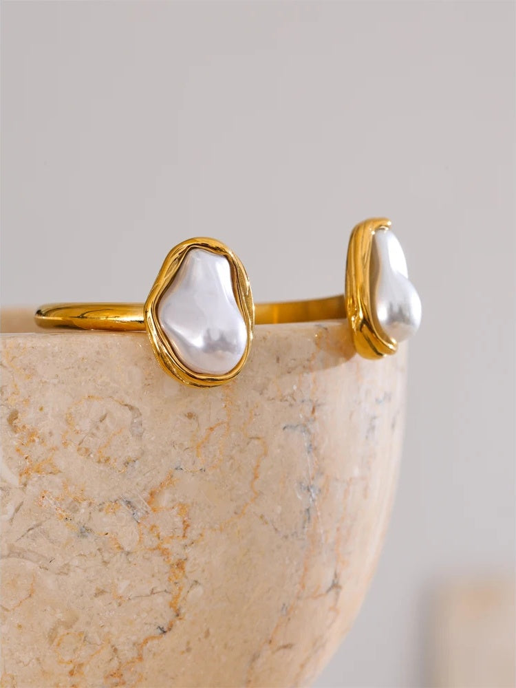 Baroque simulated pearls cuff bracelet - product image