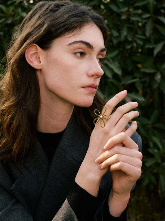 Big flower hollow open adjustable ring - product image