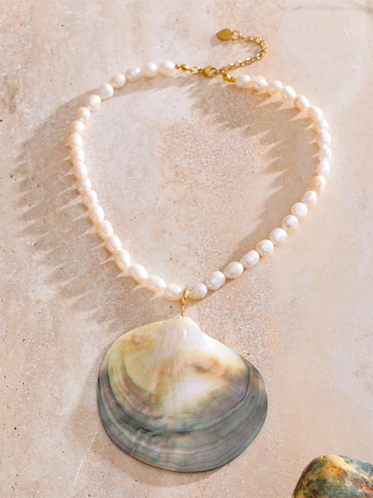 Big shell freshwater pearl pendant necklace - product image