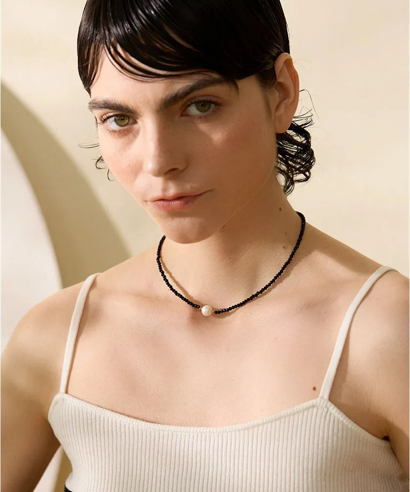 Black crystal beads natural pearl pendant necklace - product image
