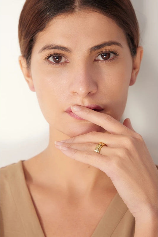 Bling cubic zirconia modern wedding finger ring - product image