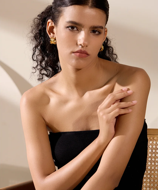 C shape contemporary hoop earrings - product image