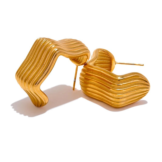 C-shape stripe gold color statement hoop earrings - product image