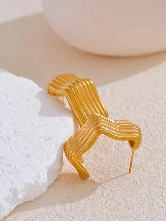 C-shape stripe gold color statement hoop earrings - product image