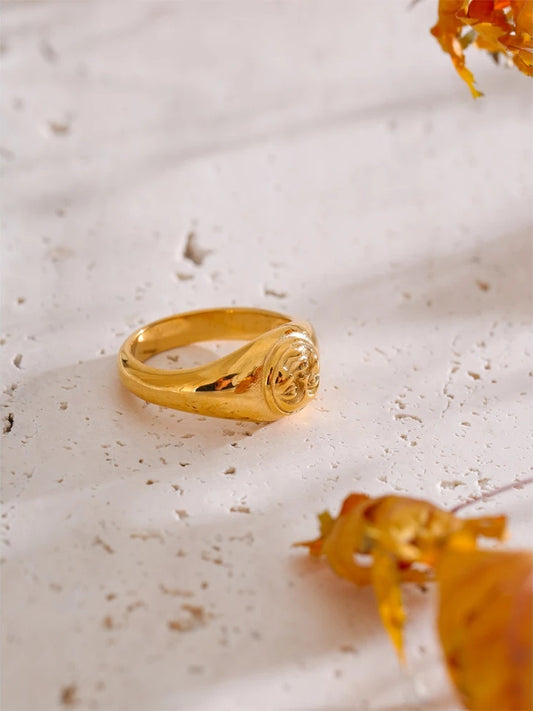 Cast face texture statement ring - product image
