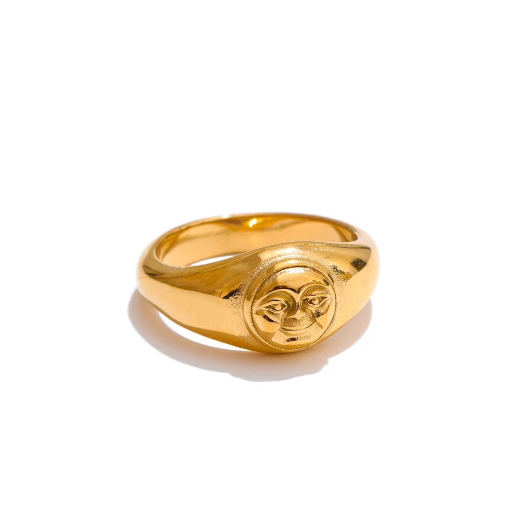 Cast face texture statement ring - product image