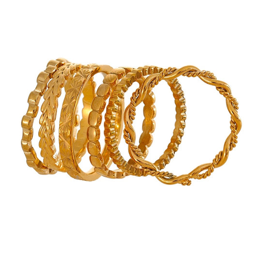 Cast thin chic index finger ring - product image