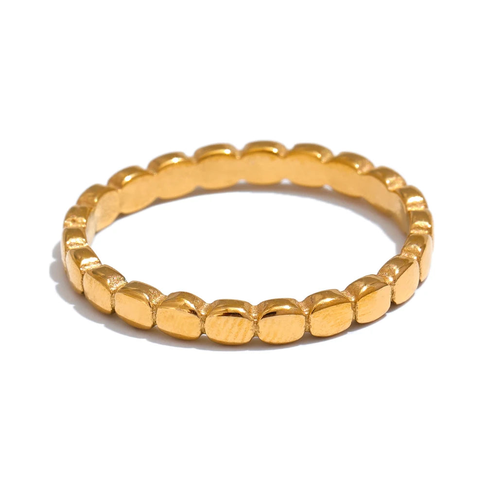 Cast thin chic index finger ring - product image